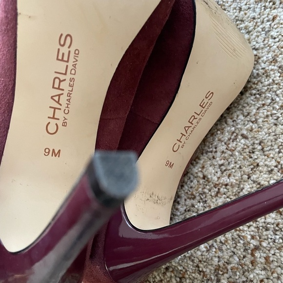 Charles by Charles David Formal Heels Size 9 Suede Maroon Heels Party Classy - Picture 7 of 8